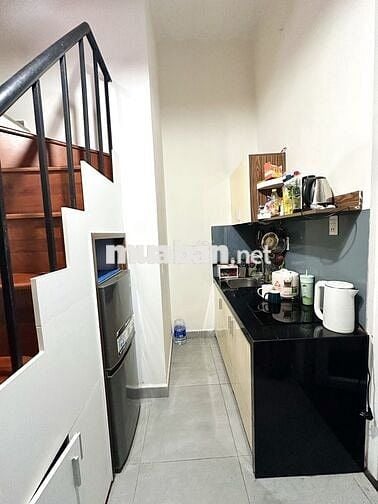 Tìm nữ ở ghép 1:1 hoặc 1:2 ở căn hộ dịch vụ gần Lý Phục Man
