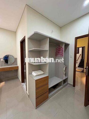 Em trống phòng này ở Sát bên Sân bay 900m Cửu Long , Tân bình