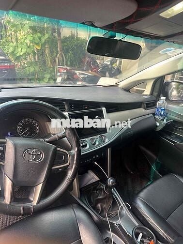 Toyota Innova 2018 màu Đồng 8 chỗ 150.000 km