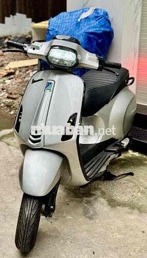 Piaggio Vespa Sprint 125cc 2015 Bạc Posche
