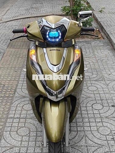 Honda Lead Vàng đồng 2Val up 4Val