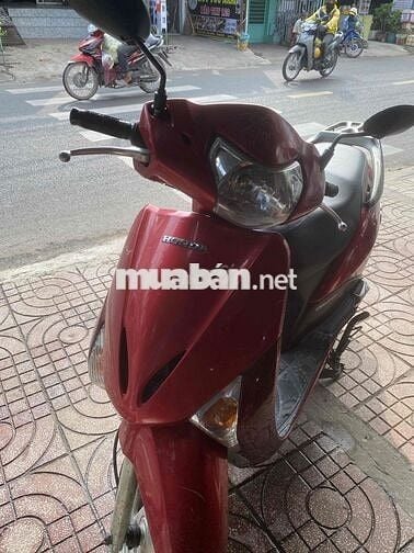 Honda Lead Đỏ