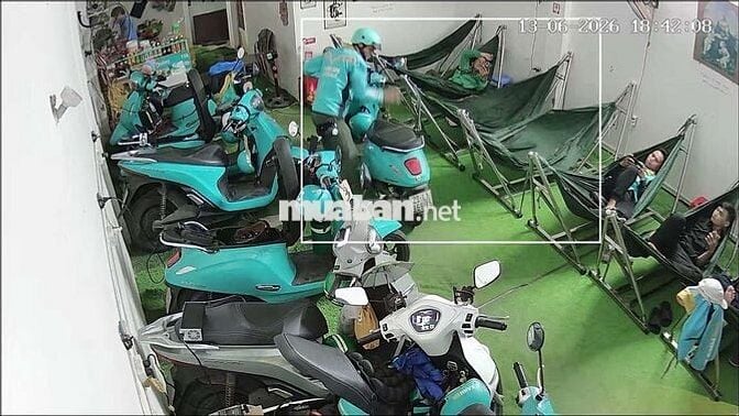 TUYỂN NHÂN VIÊN PHỤ QUÁN