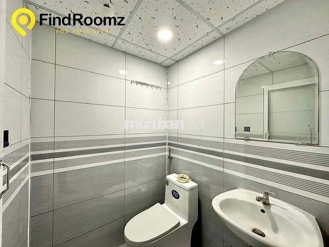 Duplex dãy trệt ngay Cầu Sắt Nguyễn Thái Sơn
