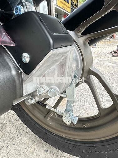 Honda Vario 125 Cao cấp Smartkey 2026 Xám 600km