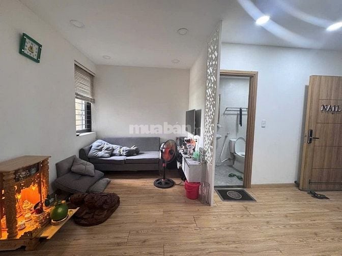 Chung cư Chu Văn An, BT: 68m2, 2p ngủ, đủ nội thất, 11triệu