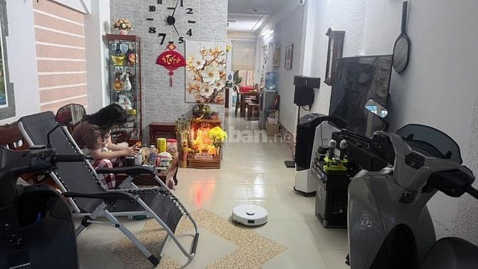 Nhà riêng 5PN, 6WC tại 124 Lê Thị Bạch Cát, bán 9 tỷ, 56m2 (CN 44,2m2)