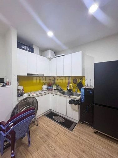 Chung cư Chu Văn An, BT: 68m2, 2p ngủ, đủ nội thất, 11triệu
