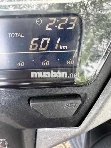 Honda Vario 125 Cao cấp Smartkey 2026 Xám 600km