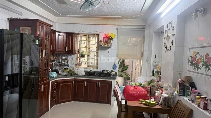 Nhà riêng 5PN, 6WC tại 124 Lê Thị Bạch Cát, bán 9 tỷ, 56m2 (CN 44,2m2)