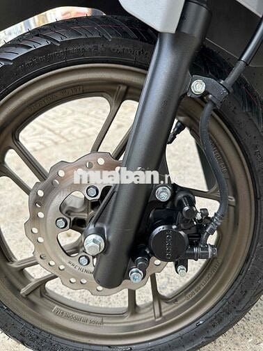 Honda Vario 125 Cao cấp Smartkey 2026 Xám 600km