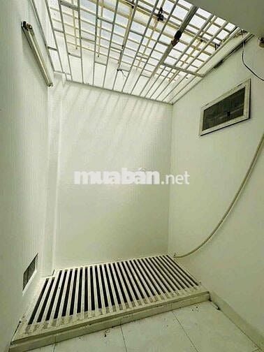 Cho thuê nhà mặt tiền phong châu TDC Đất Lành , vĩnh thái, Nha Trang