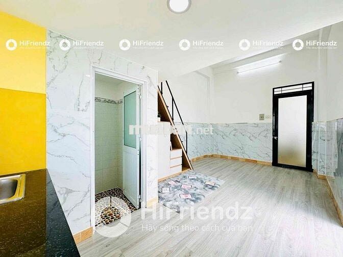 PHÒNG BANCOL RIÊNG CỰC ĐẸP NẰM Ở Trung Tâm Tân Phú