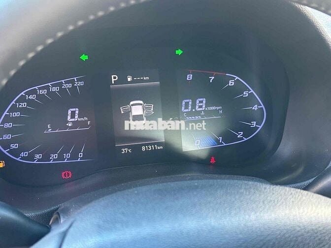 cần bán accent sx 2021 at bản 1.4 tiêu chuẩn 1 chu