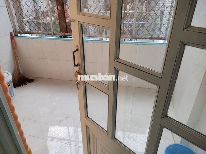Cho thuê nhà nguyên căn hẽm Dương Bá Trạc P. Chánh Hưng (P1, Q8)
