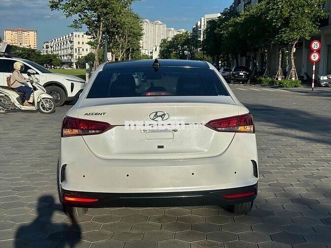 Hyundai Accent 2021 Tự động Trắng