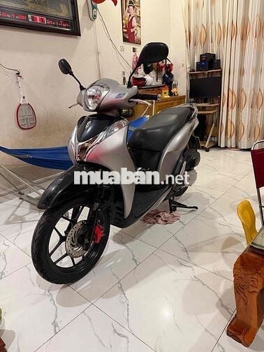 Honda SH mode 2018 bạc nhám