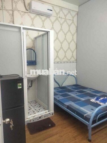 Cho thuê nhà MT đường Nguyên Hồng - trệt 1 gác, vị trí sầm uất