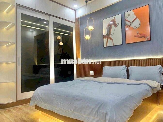 Nhà MTKD Khu Gò Xoài.BHHA. DT:4 x 16 trêt lửng 3lầu ST 4PN 5WC