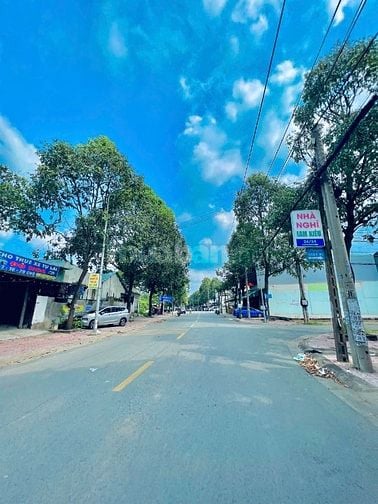 Đất bán P.Quang Vinh 100m2 vị trí 2 Nguyễn Du thông sang Mega 4,68 tỷ