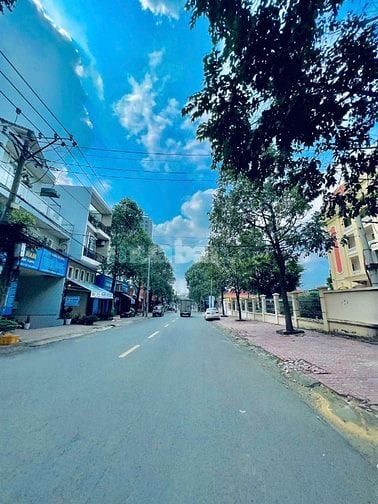 Đất bán P.Quang Vinh 100m2 vị trí 2 Nguyễn Du thông sang Mega 4,68 tỷ