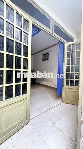 cho thuê nhà nhỏ 4x10 phù hợp gd ở