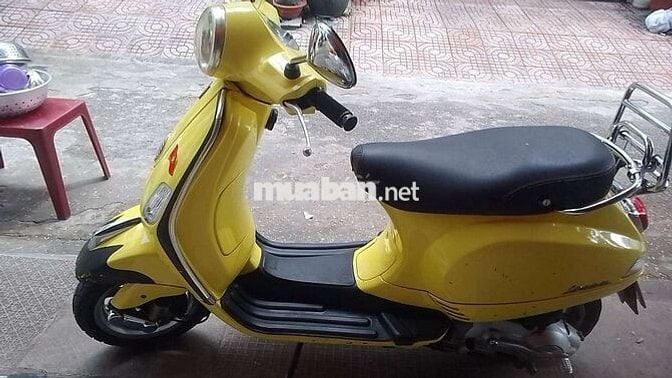Piaggio Vespa LX 125 Vàng 125 phân khối