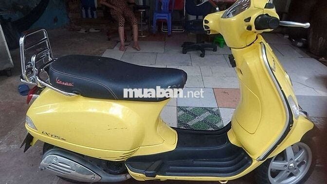 Piaggio Vespa LX 125 Vàng 125 phân khối