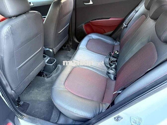 Hyundai Grand i10 2018 Trắng Tự động 59000 km