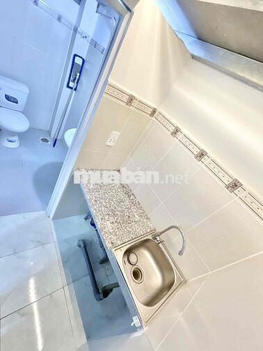 Phòng có gác giá rẻ ở Lê Văn Khương gần CVPMQT, ĐH Nguyễn Tất Thành