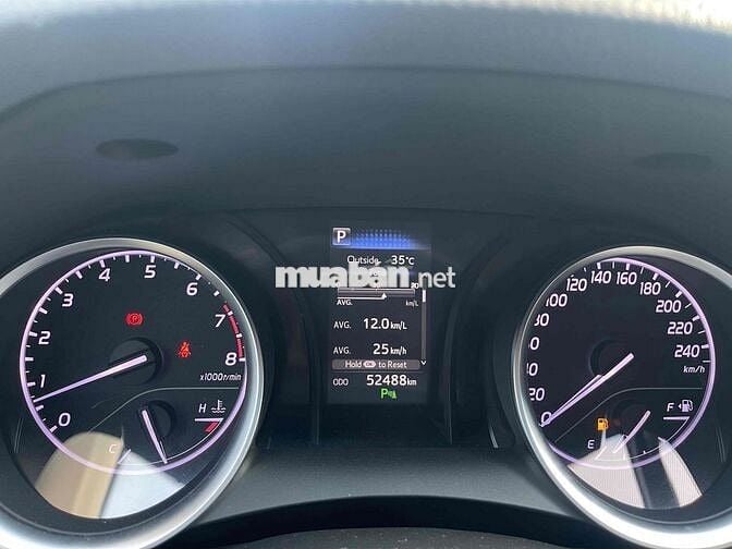 Toyota Camry 2.0G 2021 / Giá thương lượng