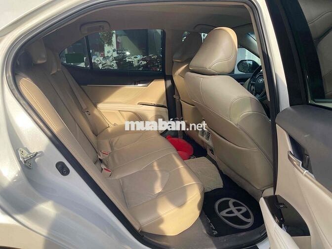 Toyota Camry 2.0G 2021 / Giá thương lượng