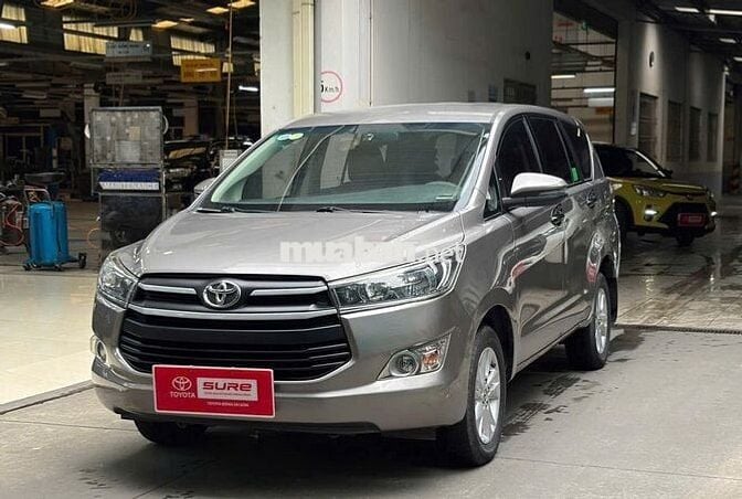 Innova E 2018 Số sàn màu Đồng, 134.000 cực hiếm