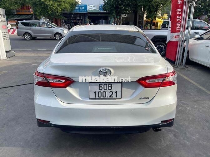 Toyota Camry 2.0G 2021 / Giá thương lượng