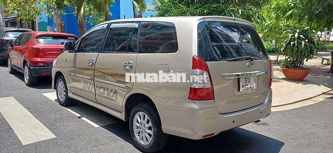 Toyota Innova 2.0MT - 2013 Số sàn