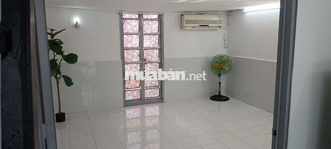 Cho thuê phòng như căn hộ mini lầu 4 nhà chung cư tập thể