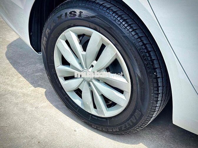 MG MG5 1.5L MT 2024 Số sàn Trắng 26000 km