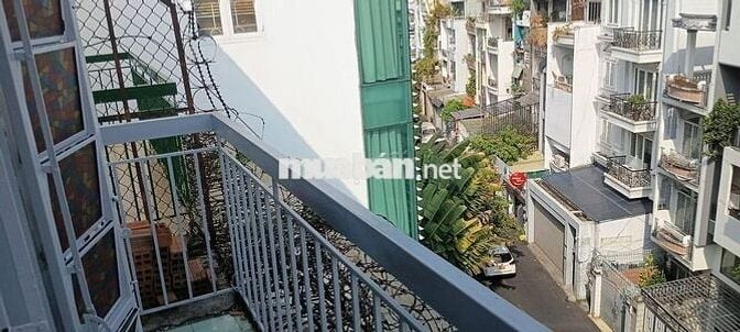 Cho thuê phòng như căn hộ mini lầu 4 nhà chung cư tập thể