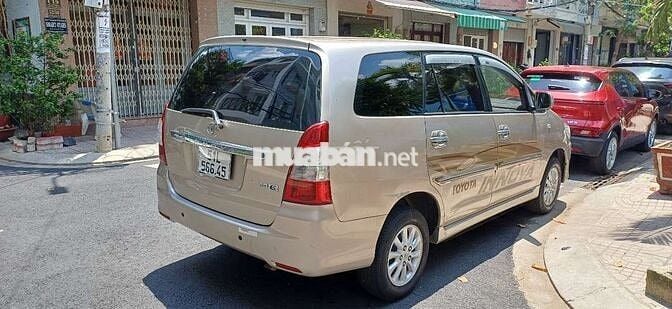 Toyota Innova 2.0MT - 2013 Số sàn
