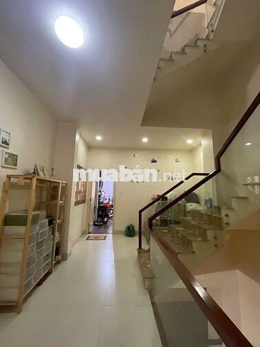 Nhà 6x20m, 4 tầng, KDC Tạ Quang Bửu, P.5, Q.8