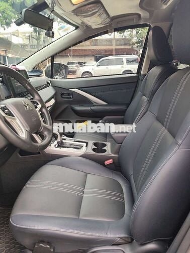 Mitsubishi Xpander Cross 2024 1.5 AT Premium.