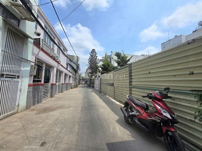 Bán Lô đất đường Trường Chinh- Tân BÌnh.DT 4.8x27- DTCN 124m2 GIÁ RẺ