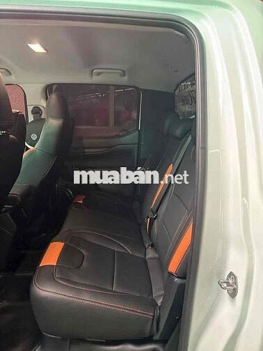 Ford Ranger Trắng 5 chỗ Da