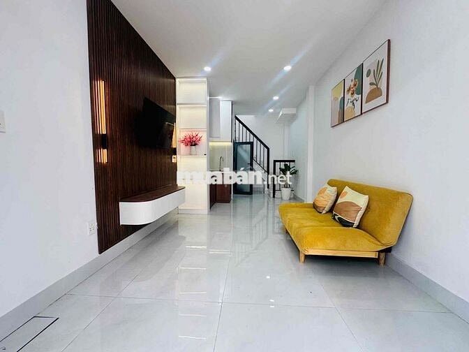Nhà đẹp full nt hẻm xe hơi trung tâm quận Gò Vấp 2pn2wc xe hơi đỗ cửa