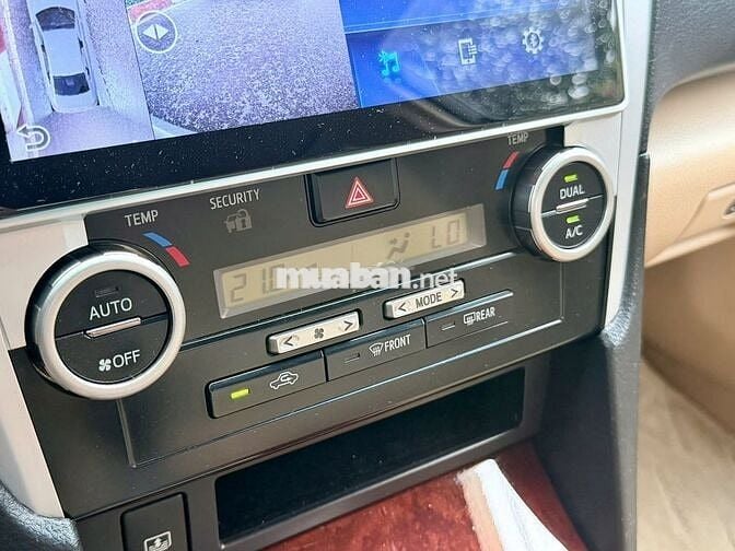 Toyota Camry 2013