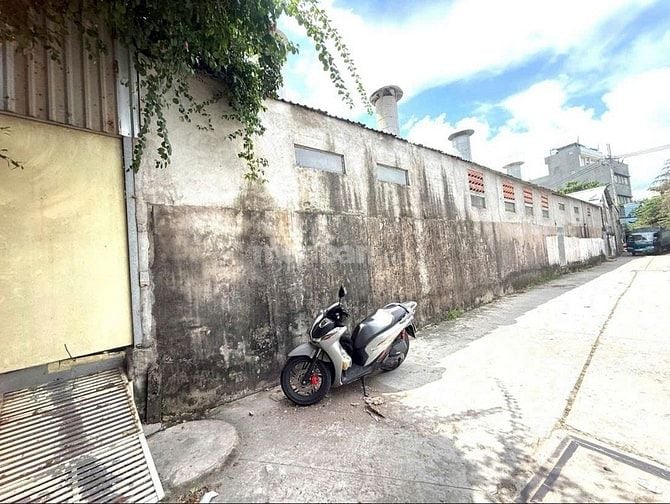 *NHÀ BÁN 2 MẶT TIỀN Nguyễn Cửu Phú, 5x40m, sổ hồng chính chủ