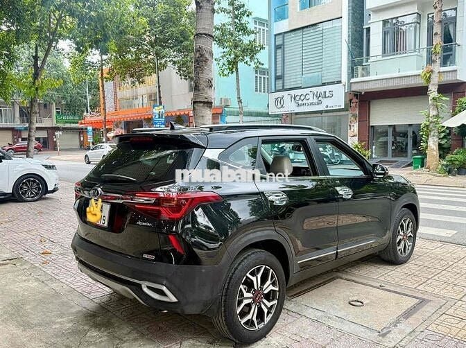 Kia Seltos Premium 1.4 Turbo 2020 Đen