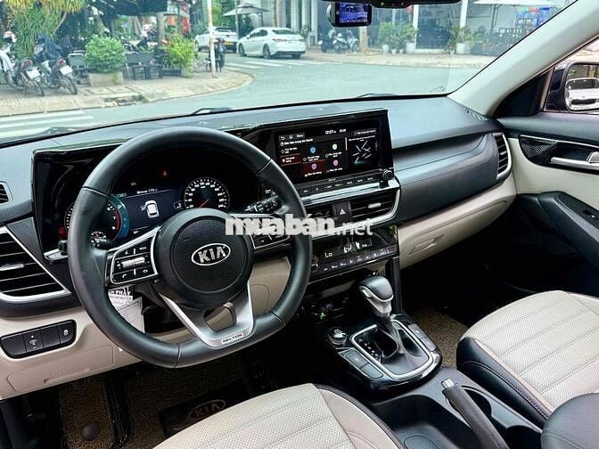 Kia Seltos Premium 1.4 Turbo 2020 Đen