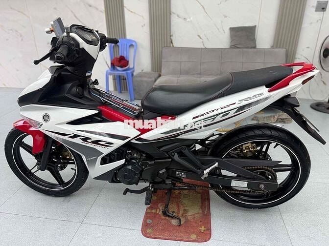 Yamaha Exciter 150 2018 Trắng đỏ B65 Góp cần cccd