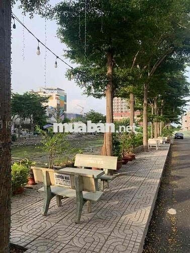 11 Tỷ – Quận 7 - Nhà 3 Tầng 90m² - Đường 10m - View Sông - KDC Phú Mỹ